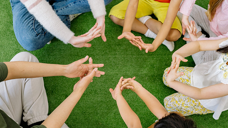 鹽城市翔盛碳纖維科技有限公司，短切碳纖維，碳纖維粉，導(dǎo)電碳纖維，碳纖維絲，碳纖維長(zhǎng)絲，碳纖維短絲，芳綸短纖，高強(qiáng)高模聚乙烯短纖維